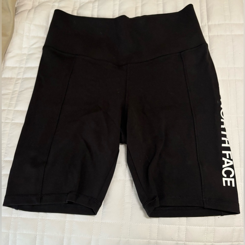 Women’s The North Face shorts, NWOT, Sz XL